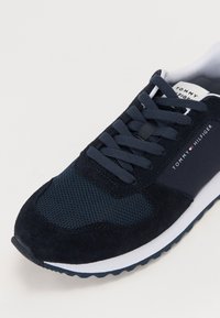 Thumbnail Image 6