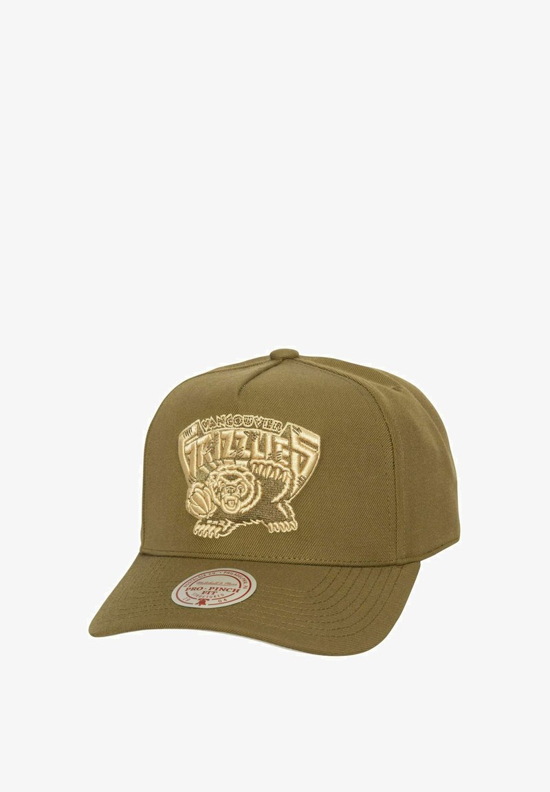 Olivgrüner Baseballcap mit strukturierter Form, versehen mit einem aufgestickten Vancouver Grizzlies-Logo in Gold auf der Vorderseite.