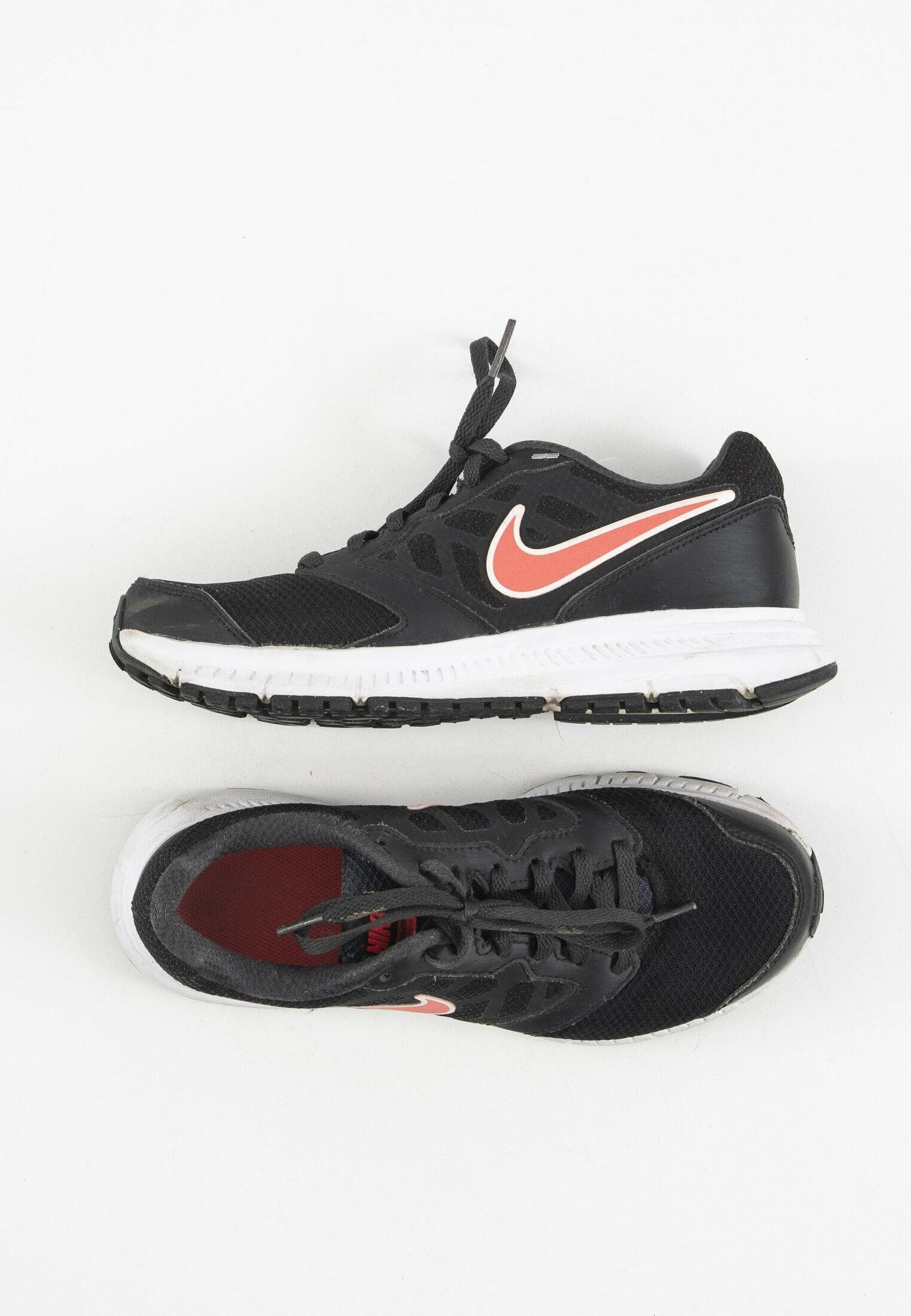Nike Action Sports Sneakers laag - black/Zwart - Zalando.nl
