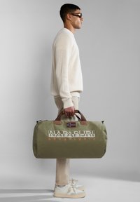 Napapijri BERING - Bolsa de viaje - green lichen