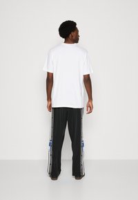adidas originals graphic tee