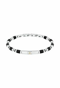 Armband i silverton med växlande svarta accenter, släta och strukturerade delar, samt en guldsymbol i mitten.