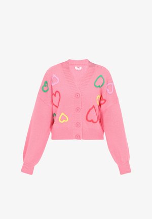 Rosa Cropped-Cardigan mit V-Ausschnitt, verziert mit bunten Herzapplikationen in Grün, Gelb und Lavendel. Mit strickartiger Textur und fünf Knöpfen.