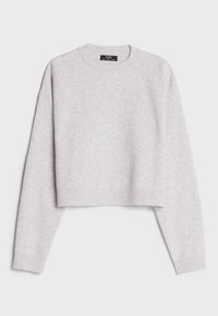 Sweater recortado gris claro hecho de una tela suave, con mangas largas, cuello y dobladillo acanalados, con un ajuste holgado y una textura sutil.