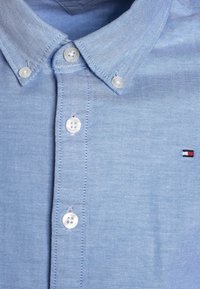 Tommy Hilfiger BOYS OXFORD - Camisa - blue