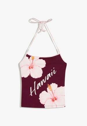 Maroonfarbener Neckholdertop mit pinkfarbenen Bändern, großen pinkfarbenen Hibiskusblüten und diagonal in weißen Schreibschriftbuchstaben geschriebenem "Hawaii".