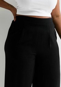 New Look Curves WIDE LEG CULOTTE  - Pantalones - black