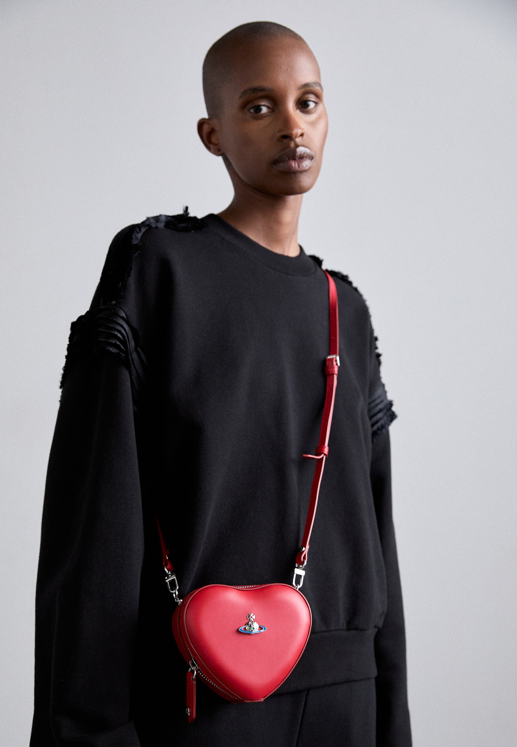 Vivienne Westwood MINI HEART CROSSBODY - Across body bag - red 