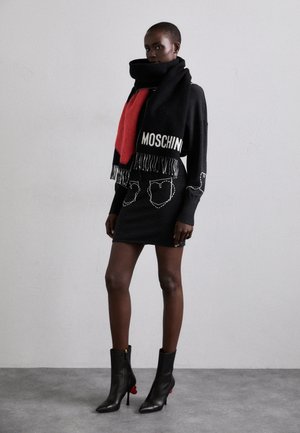 MOSCHINO HEART SCARF - Scarf - black