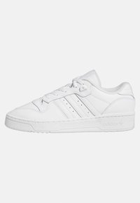 adidas Originals - RIVALRY UNISEX - Matalavartiset tennarit - ftwr white/ftwr white/ftwr white Pienoiskuva 1