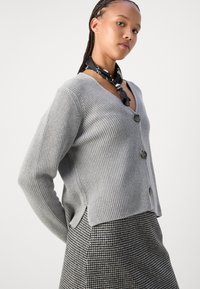 Marc O'Polo CARDIGAN LONGSLEEVE V NECK - Kardiganas - soft stone melange