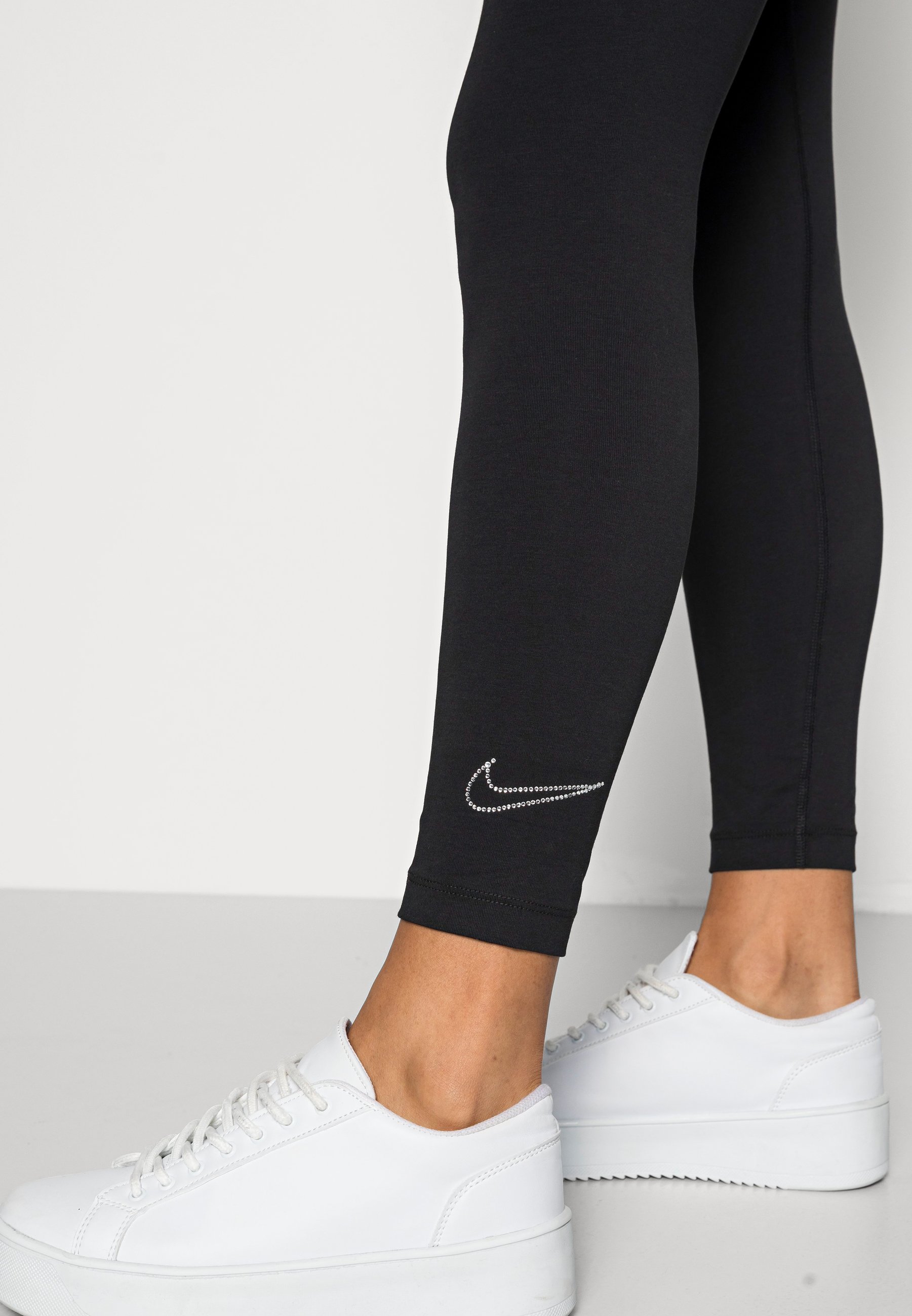 Nike Sportswear Leggings - Hosen - black/schwarz - Zalando.de