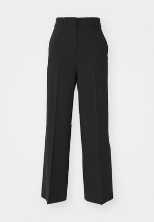 Pantaloni grigi scuri in un design sartoriale a gamba larga. Presentano un tessuto strutturato, passanti per cintura e un girovita a media altezza. Orlo dritto e pulito.