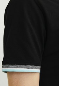 Jack & Jones PAULOS SS NOOS - Polo - black ink