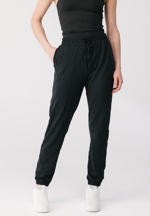 Girlfriend Collective RESET SLIM STRAIGHT JOGGER - Παντελόνι φόρμας - black