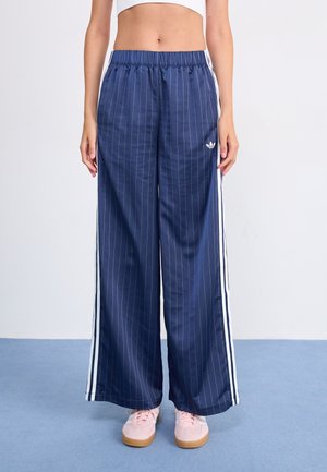 PANTS - Tracksuit bottoms - night indigo
