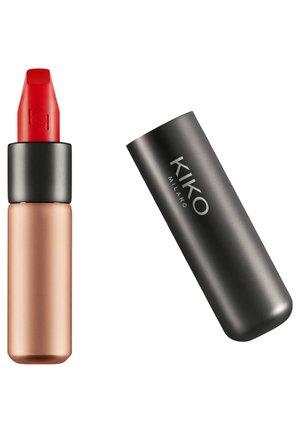 KIKO Milano, VELVET PASSION MATTE LIPSTICK, czerwony