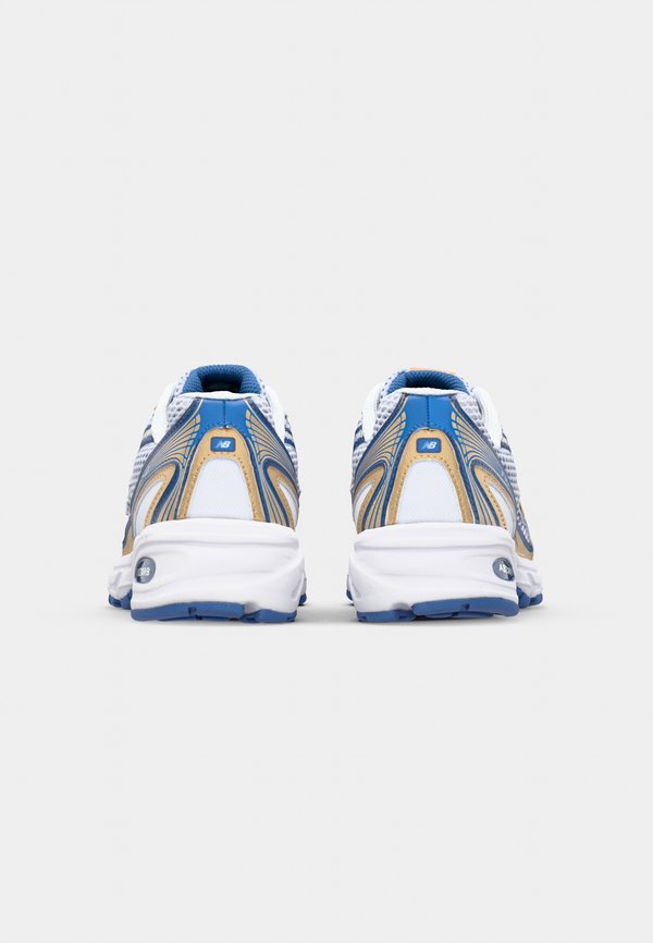 U740 UNISEX - Trainers - sea salt4