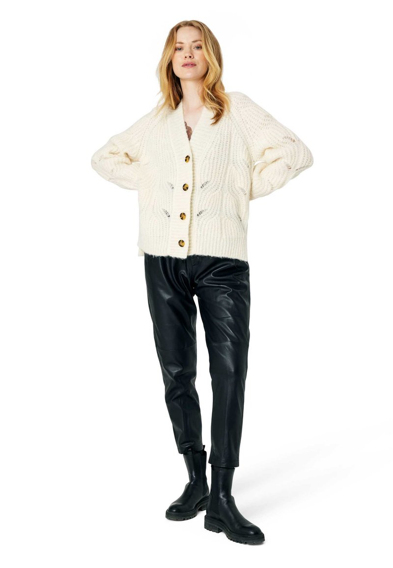 Noa Noa Chaqueta de punto - white