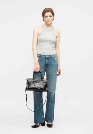 Love Moschino URBAN CHAINS - Geantă de mână - black