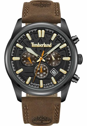 Montre-bracelet en cuir brun avec un cadran noir texturé. Comprend des accents dorés et orange, des sous-cadrans chronographes et un affichage de la date.