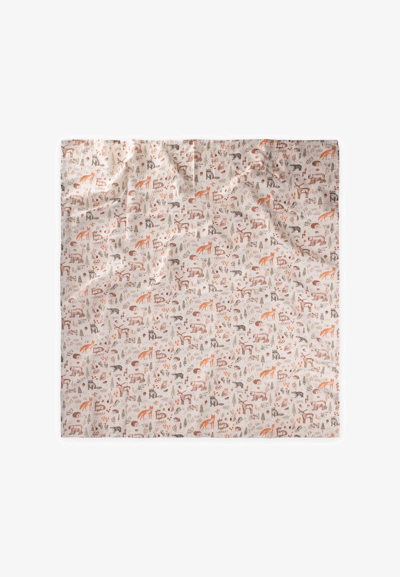 Carré de tissu avec un fond beige clair présentant de petites illustrations répétées d'animaux de la forêt tels que des ours, des renards, des cerfs et des hérissons en tons marron et orange.