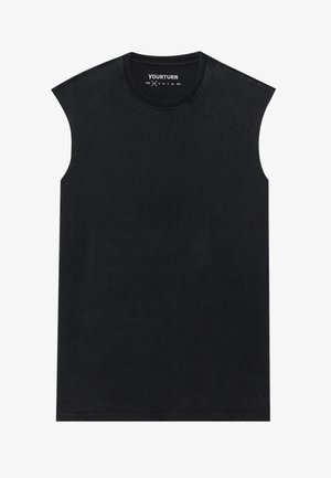 Must have musta, lühikeste varrukateta T-särk, mis on valmistatud puuvillast, ümmarguse kaelaaugu ja sirge alläärega. Sile tekstuur, minimalistlik disain ilma mustrita.