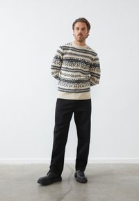 Pier One - Sweter