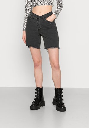 Denim shorts - black