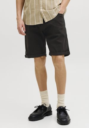Jack & Jones JPSTRICK DYLAN ORIGINAL REG - Shorts - black