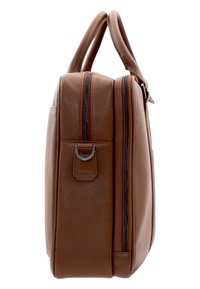Braune Lederhandtasche mit strukturiertem Finish, zwei Reißverschlussfächern, einem seitlichen Griff und rechteckiger Form.