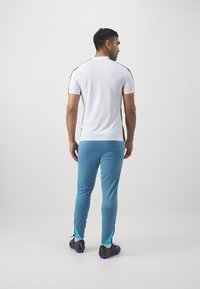 Nike Performance STRIKE PANT - Treniņtērpa apakšdaļas - aegean storm/white