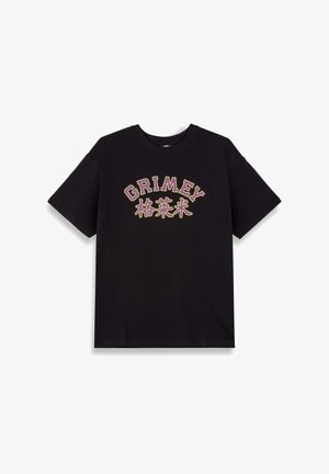 Zwarte katoenen t-shirt met korte mouwen, met het woord "GRIMEY" in gele en witte tekst, vergezeld van ingewikkelde patronen in witte letters.