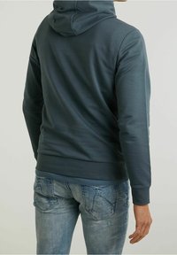 CHASIN' Jersey con capucha - blue