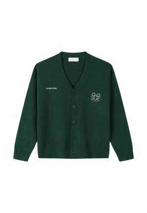 Dunkelgrüne, geknöpfte Strickjacke mit V-Ausschnitt, gerippten Bündchen und Saum, "ANOTHER COTTON" Schriftzug auf der linken Brust und weißer Blumenstickerei auf der rechten Brust.