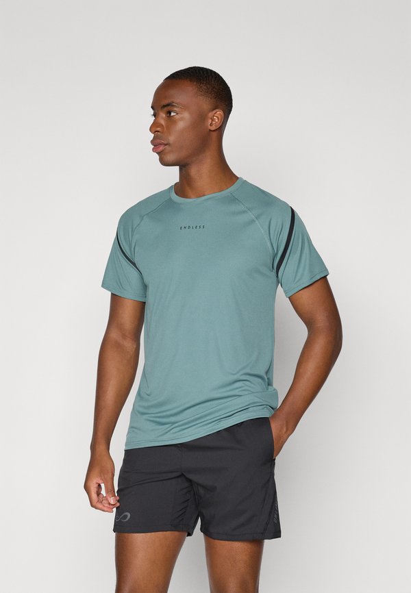 APHEX - Sport T-Shirt - cypress