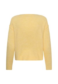 Pull doux jaune à manches longues avec une large encolure et des poignets et un bas côtelés, montré de dos sur un fond blanc uni.