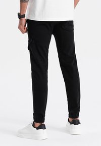 Ombre WITH  POCKET - Jeans Tapered Fit - black