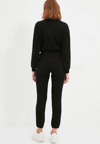 Trendyol Trainingsbroek - black