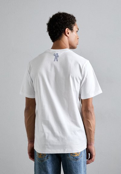 Billionaire Boys Club GREAT WAVE FILL ARCH LOGO - Marškinėliai su spaudiniu - white