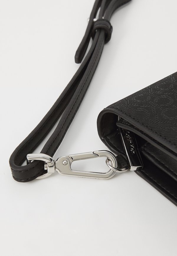 MUST TRIFOLD WRISTEL UNISEX - Wallet3