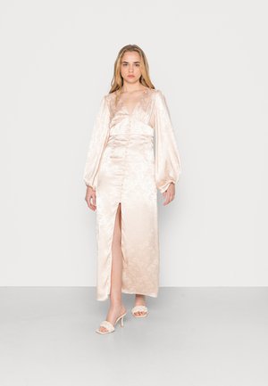 VMALINI PUFF SLEEVE DRESS - Ballkleid - pink sand