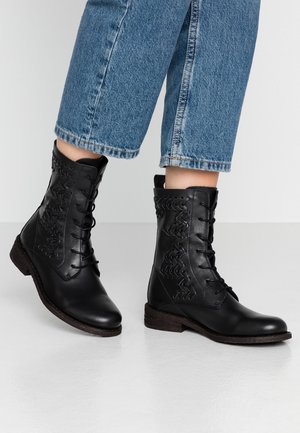 Stivaletti stringati - black