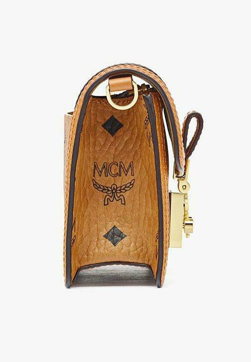 MCM Umhängetasche - cognac - Zalando.de