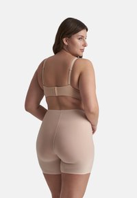 Bye Bra UNI STRETCH MID WAIST - Stahovací prádlo - beige