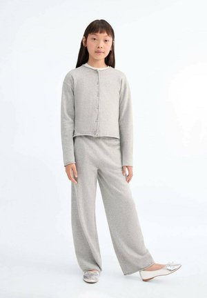 Neuletakki - mottled light grey