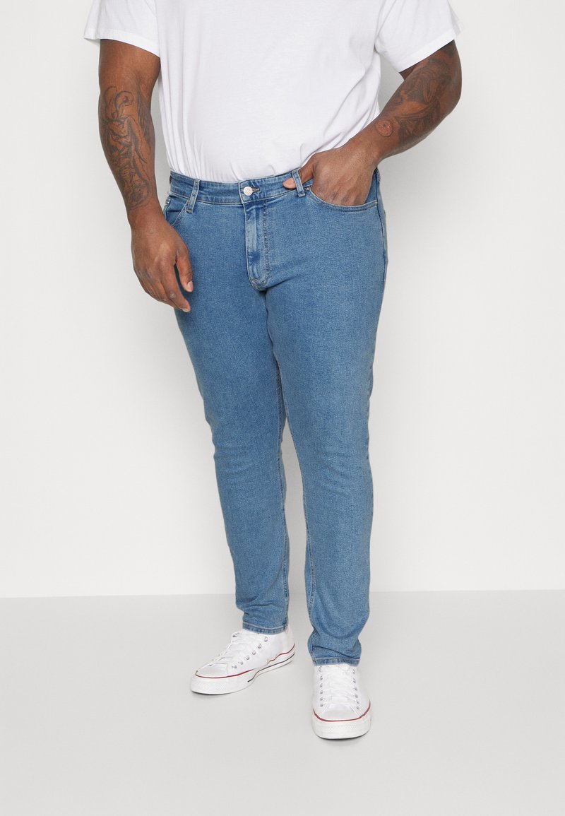 Tommy Jeans Plus SCANTON PLUS SLIM - Jeans Slim Fit - denim medium/blue ...