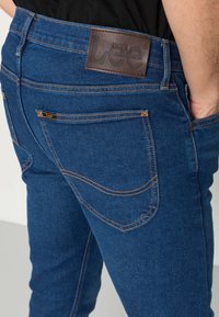 Lee Jeans Tapered Fit - blue denim
