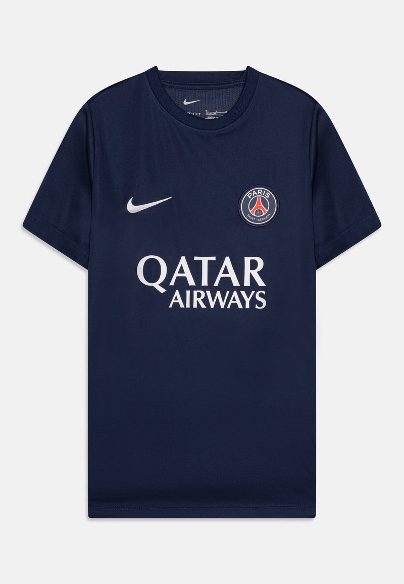 Tummansininen lyhythihainen jalkapallopaita, joka on valmistettu sileästä ja kevyestä kankaasta. Paidassa on "Qatar Airways" -logo ja Pariisin emblem rintamuksessa.