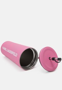 KARL LAGERFELD ESSENTIAL CUP - Joogipudel - lotus pink